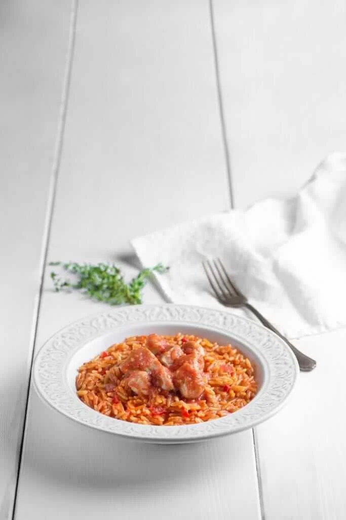 HELLENIC CATERING kritharaki me kotopoulo