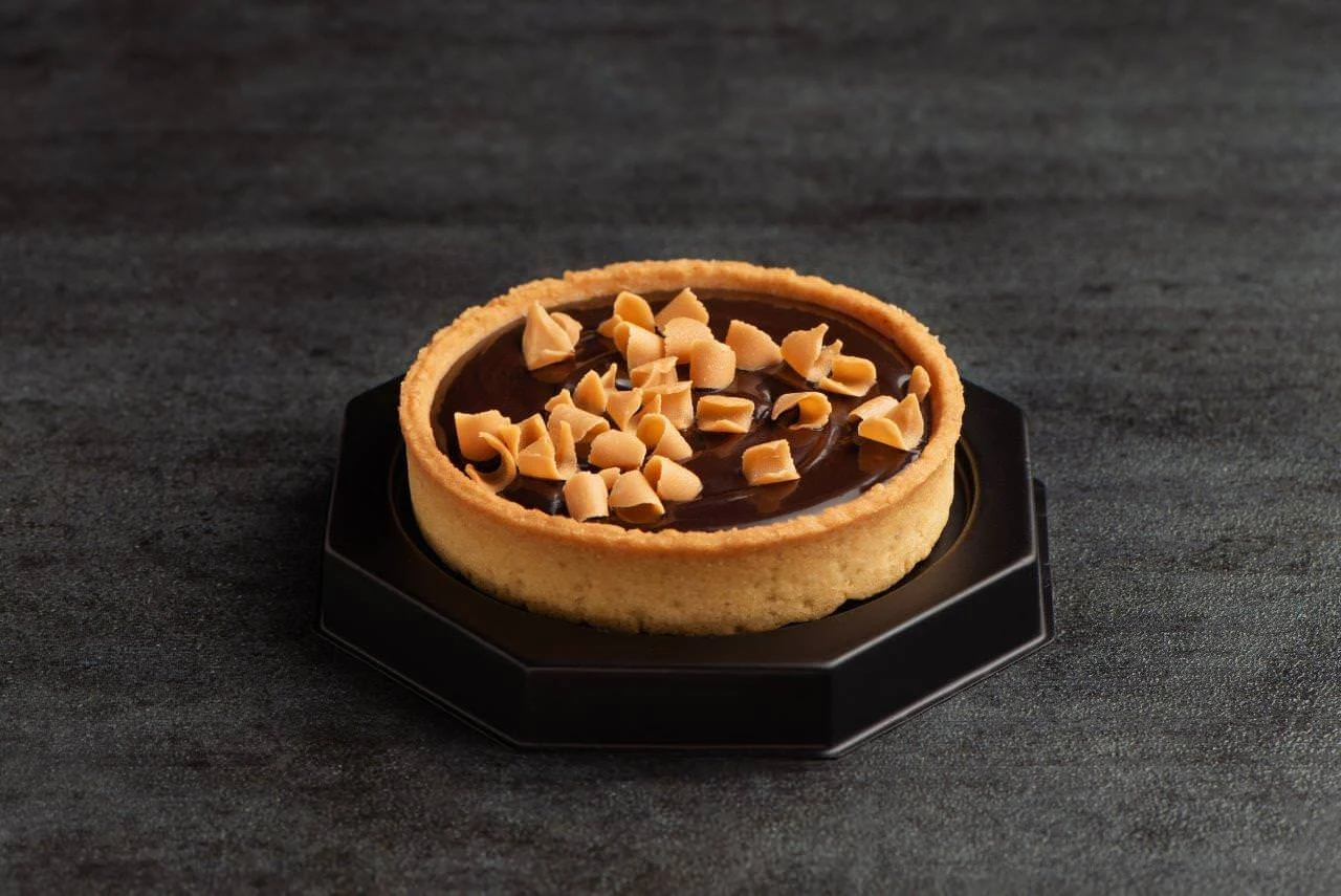 HELLENIC CATERING tarta sokolata almiri karamela