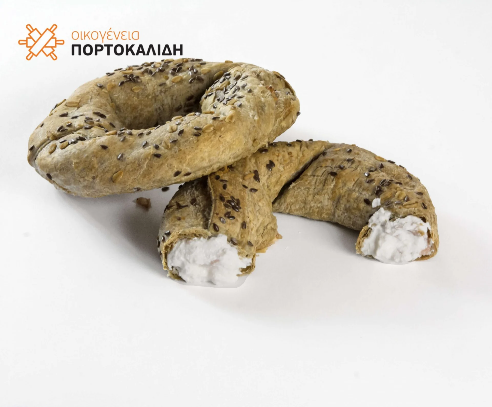 OIKOGENEIA PORTOKALIDI koulouri olikis me anthotyro kai galopoula scaled
